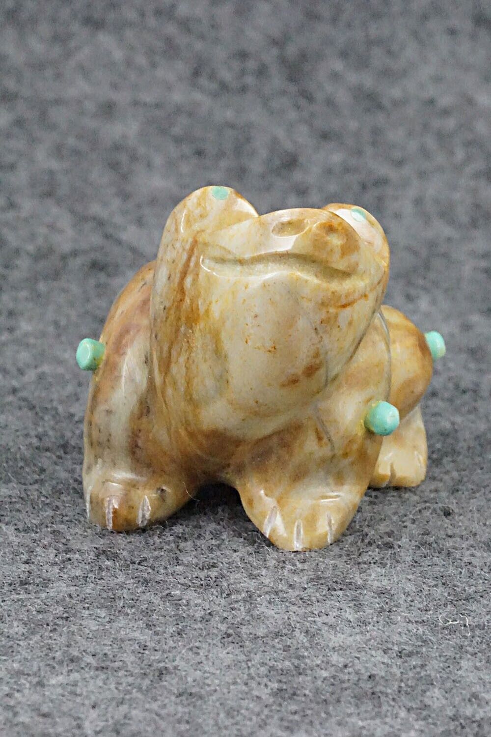 Frog Zuni Fetish Carving - Enrike Leekya