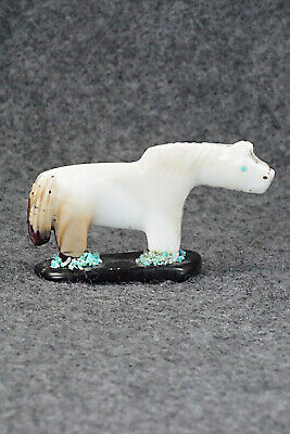 Horse Zuni Fetish Carving - Brian Yunie