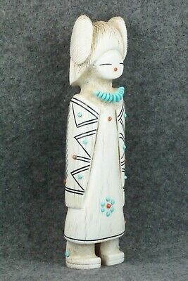 Corn Maiden Zuni Fetish Carving - Claudia Peina