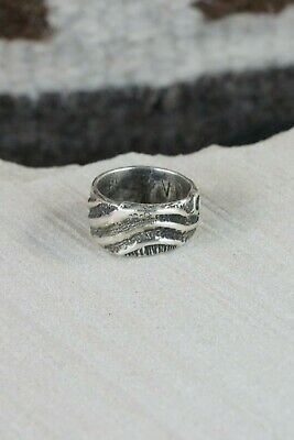 Navajo Sterling Silver Ring - Virgil Reader - Size 9 - High Lonesome Trading