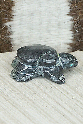 Turtle Zuni Fetish Carving - Ariane Quam
