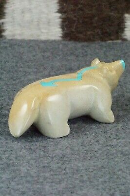 Badger Zuni Fetish Carving - Enrike Leekya