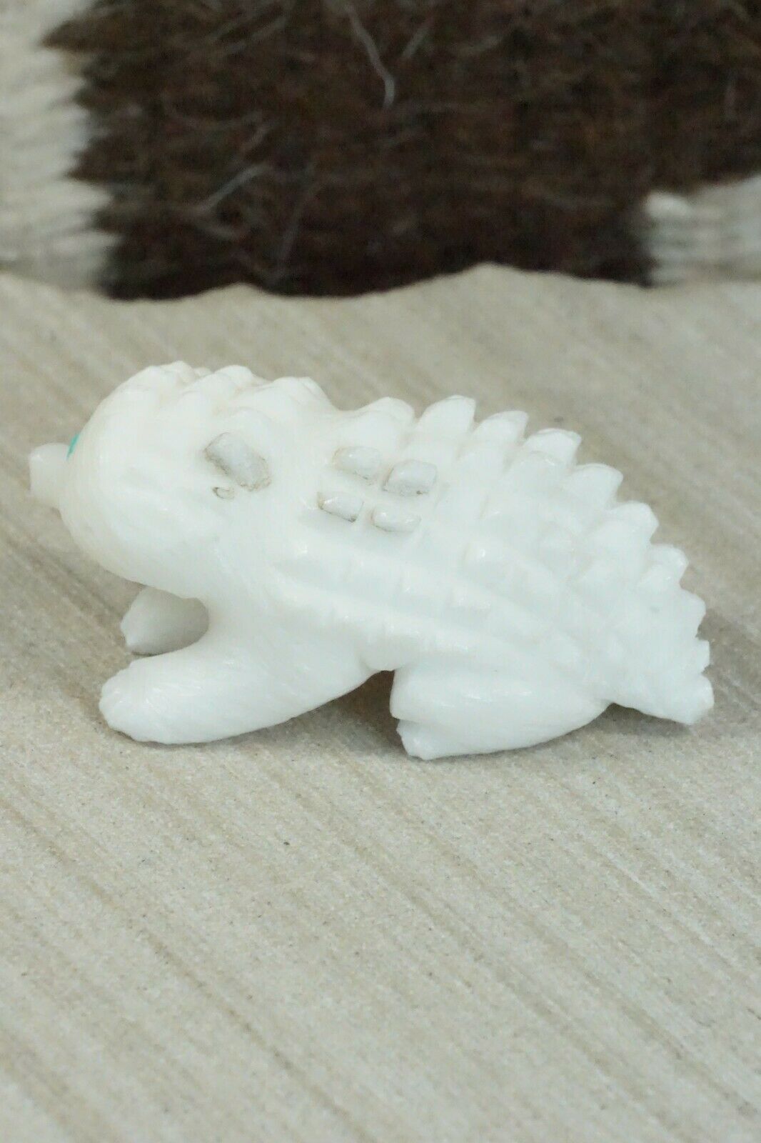 Porcupine Zuni Fetish Carving - Jonas Hustito