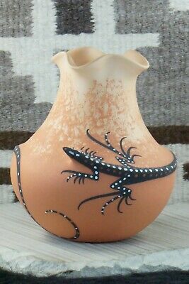 Zuni Pottery - Lorenda Cellicion