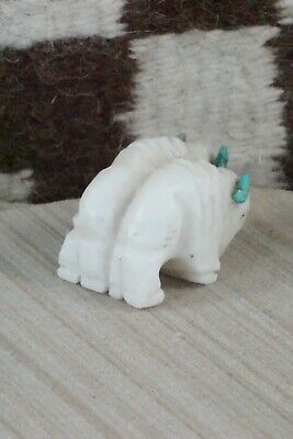 Buffalo Zuni Fetish Carving - Kevin Quam