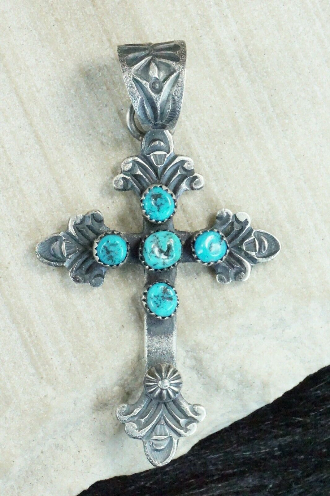 Turquoise and Sterling Silver Pendant - Eva & Linberg Billah
