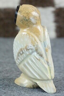 Owl Zuni Fetish Carving - Enrike Leekya
