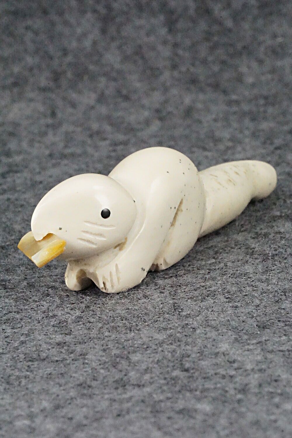 Otter Zuni Fetish Carving - Justin Red Elk