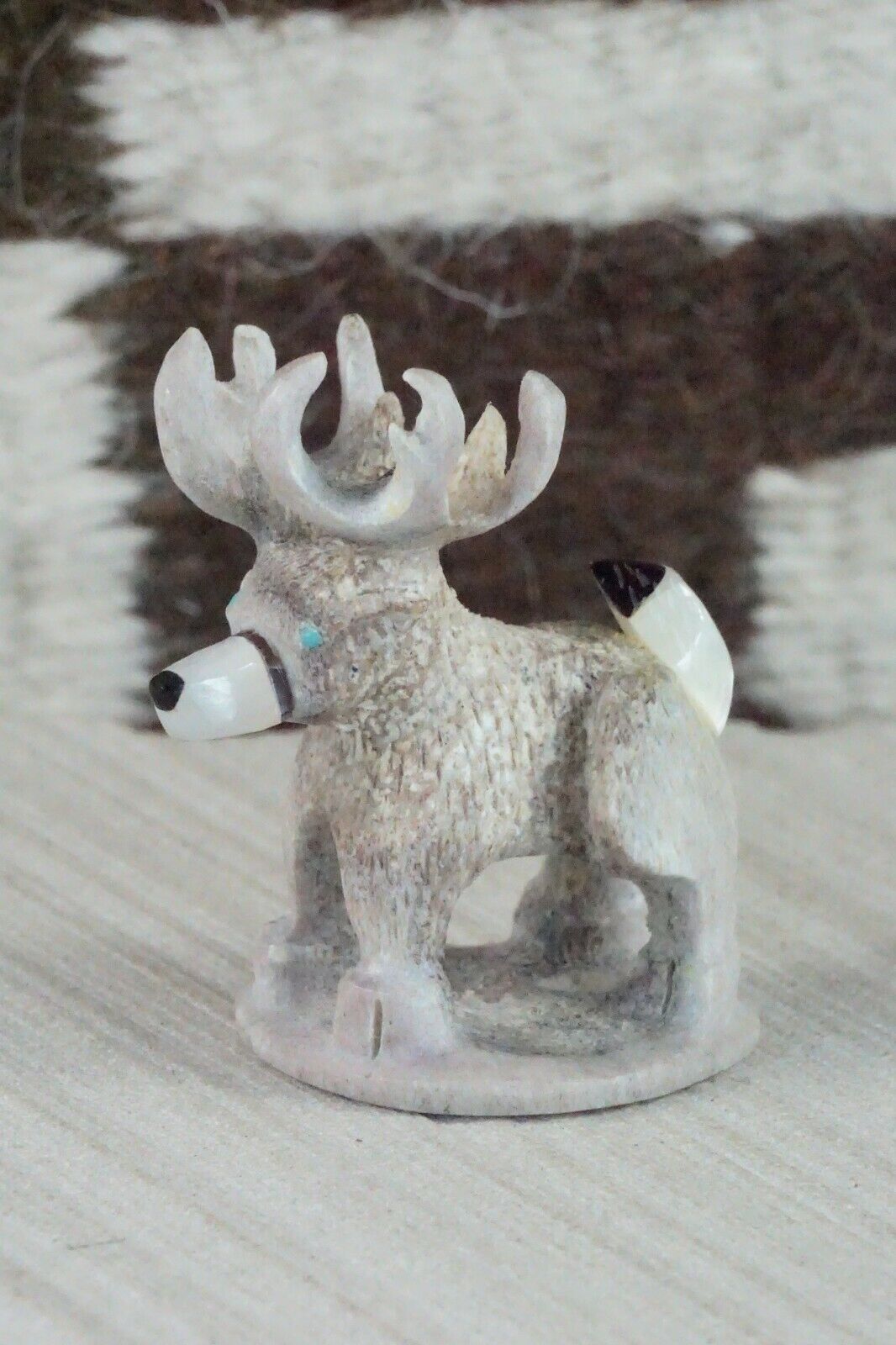 Deer Zuni Fetish Carving - Sullivan Shebola