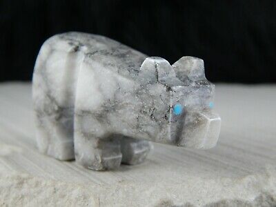 Bear Zuni Fetish Carving - Cameron Nastacio - High Lonesome Trading