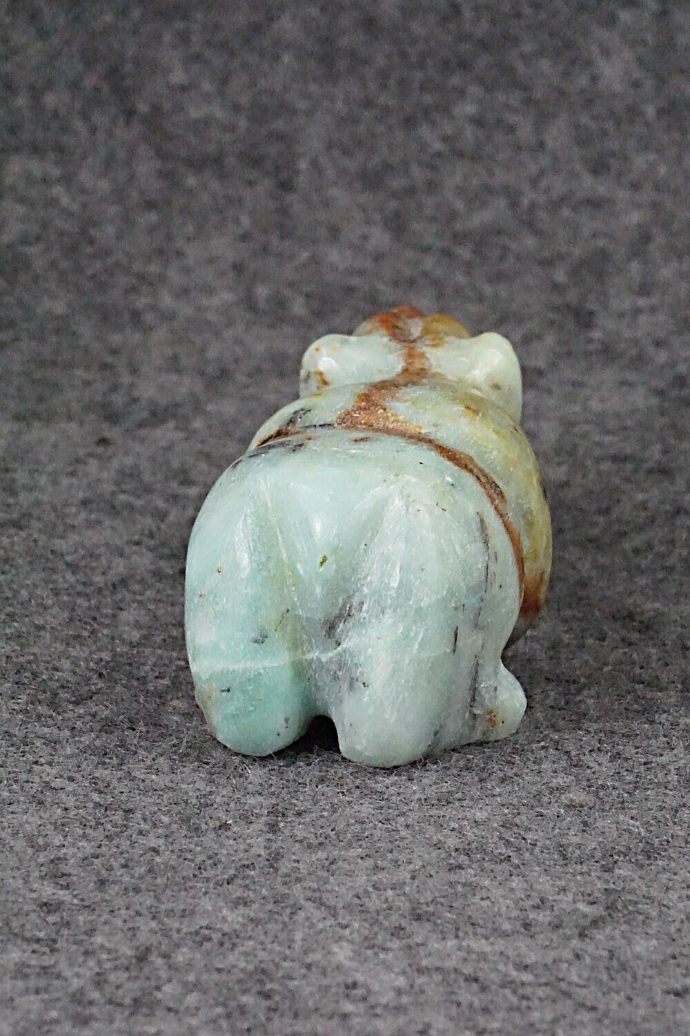 Bear Zuni Fetish Carving - Nelson Yatsattie