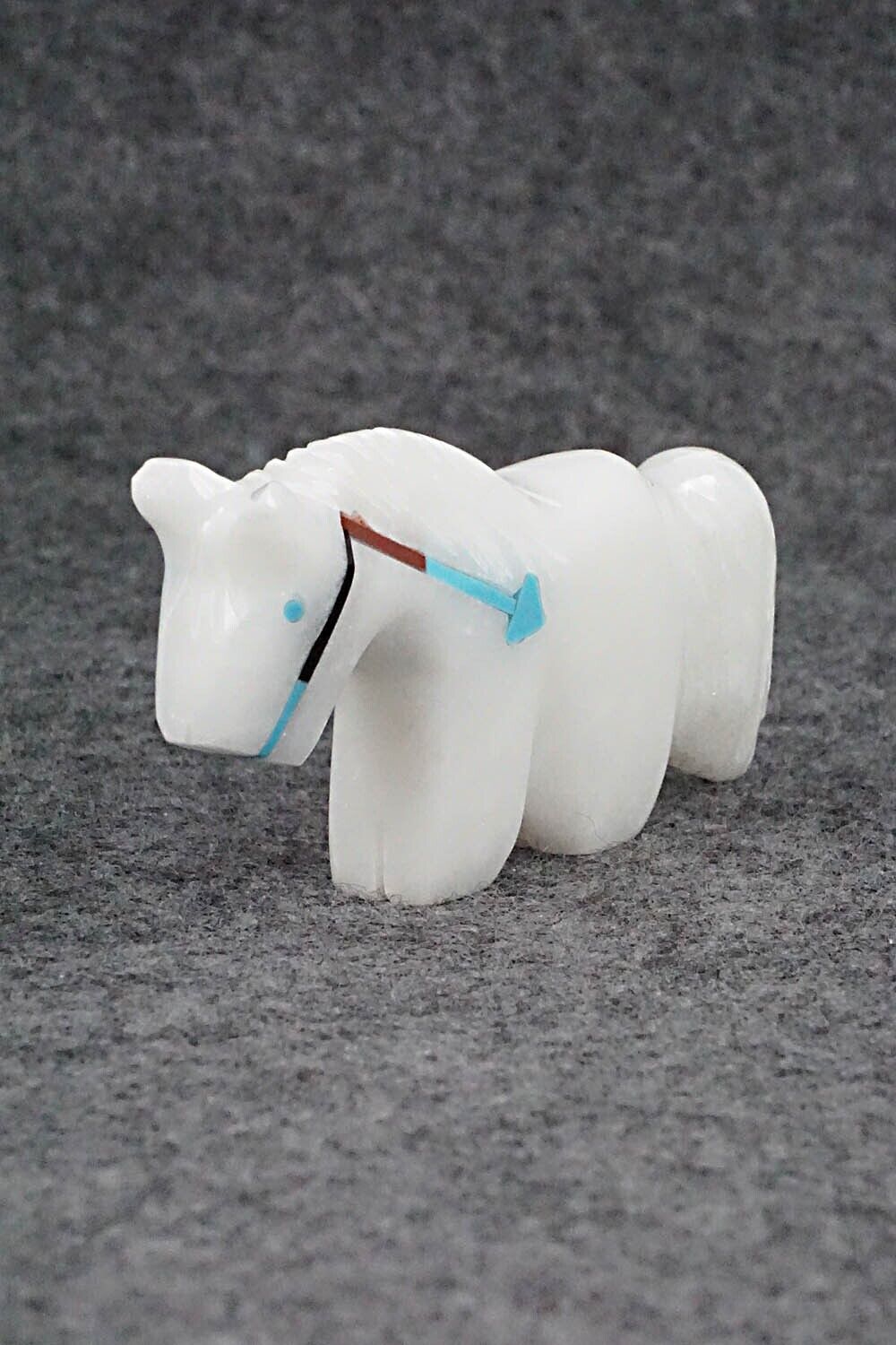 Horse Zuni Fetish Carving - Rodney Laiwakete