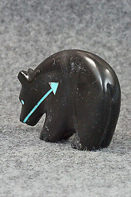 Bear Zuni Fetish Carving - Andres Quandelacy