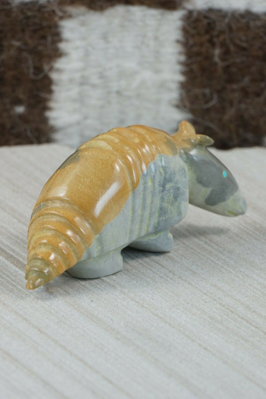 Armadillo Zuni Fetish Carving - Enrike Leekya