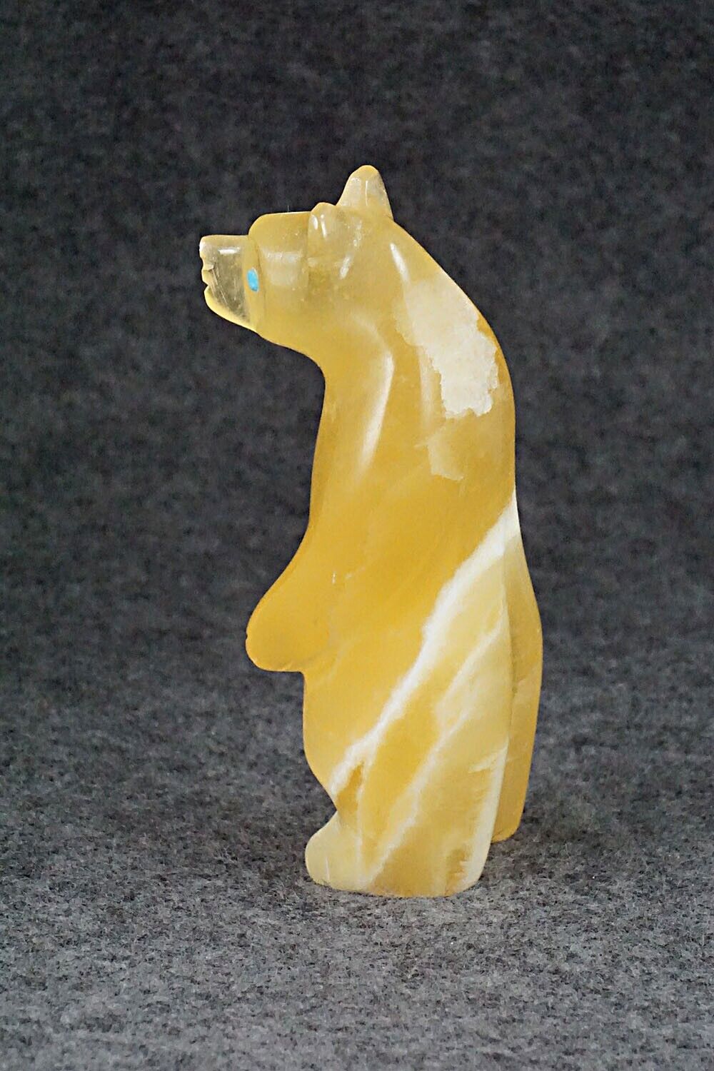 Bear Zuni Fetish Carving - Ronnie Lunasee