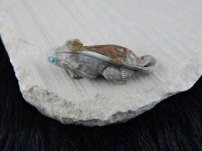 Mouse Zuni Fetish Carving - Lance Cheama - High Lonesome Trading