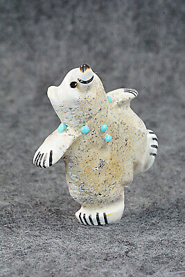 Bear Zuni Fetish Carving - Claudia Peina