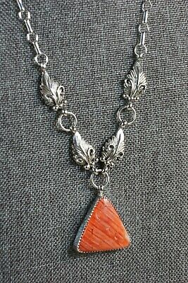 Navajo Spiny Oyster & Sterling Silver Necklace - Verley Betone