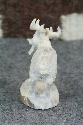 Deer Zuni Fetish Carving - Lewis Malie Jr. - High Lonesome Trading