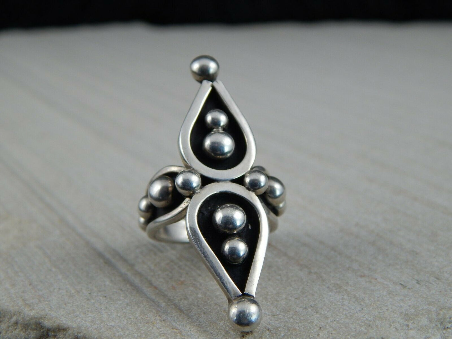Navajo Sterling Silver Ring - G. Nez - Native American - Size 6 - High Lonesome Trading