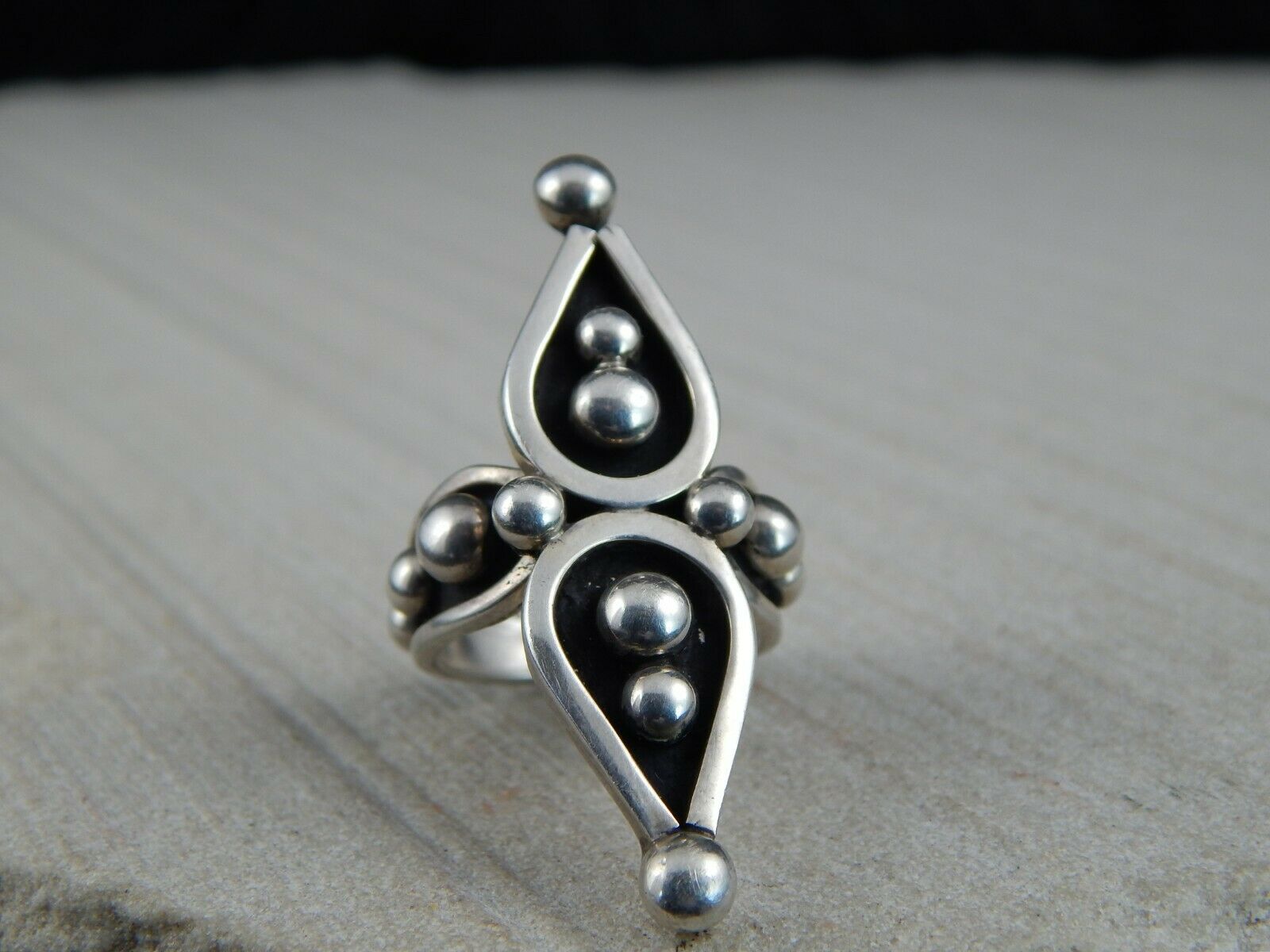 Navajo Sterling Silver Ring - G. Nez - Native American - Size 6 - High Lonesome Trading