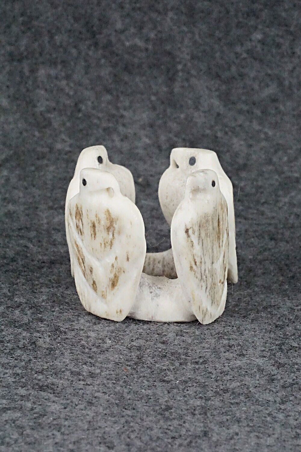 Eagle Zuni Fetish Carving - Maxx Laate