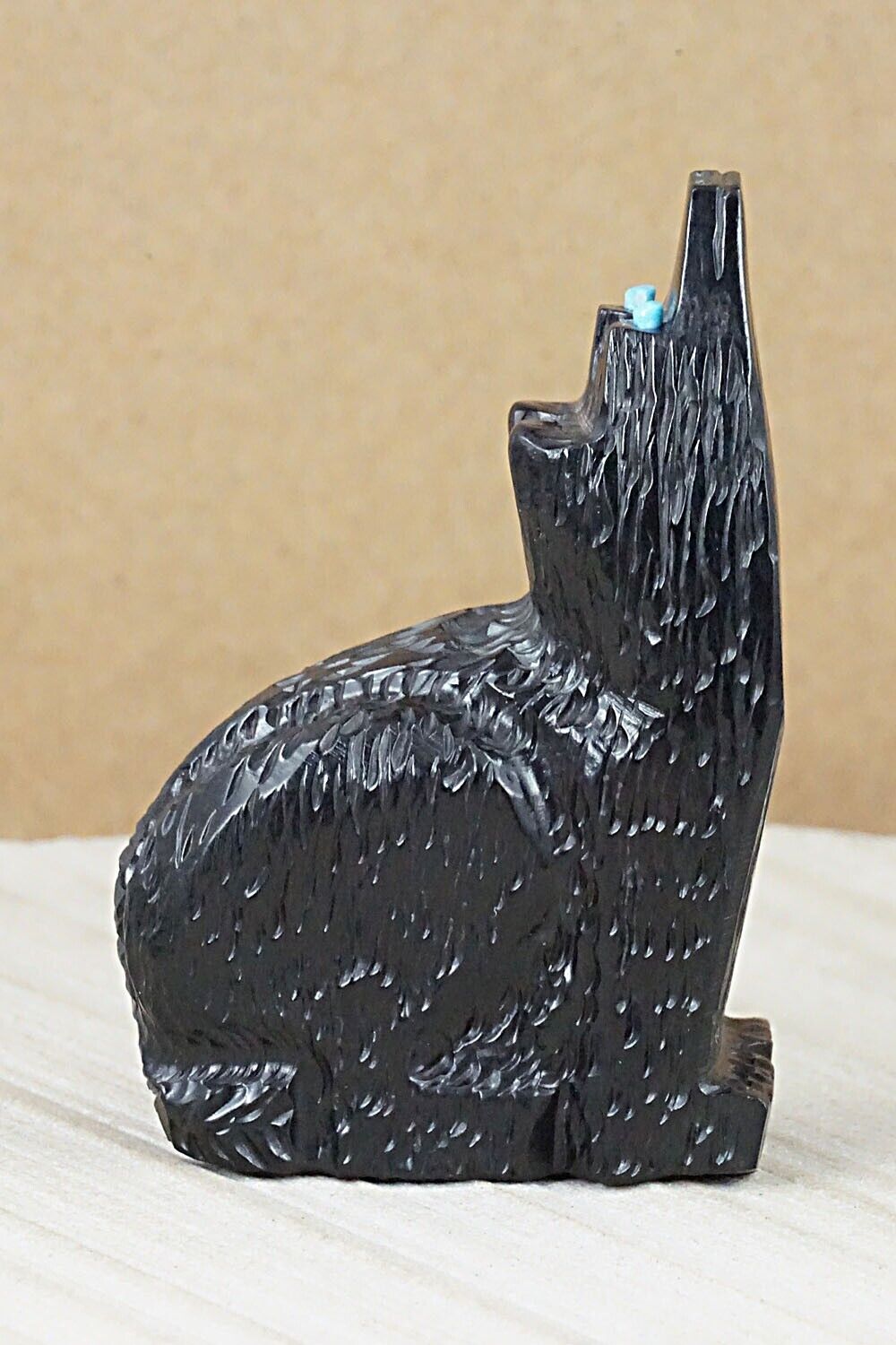 Wolf Zuni Fetish Carving - Joleen Tsethlikai