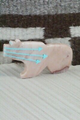Bear Zuni Fetish Carving - Bernard Laiwakete