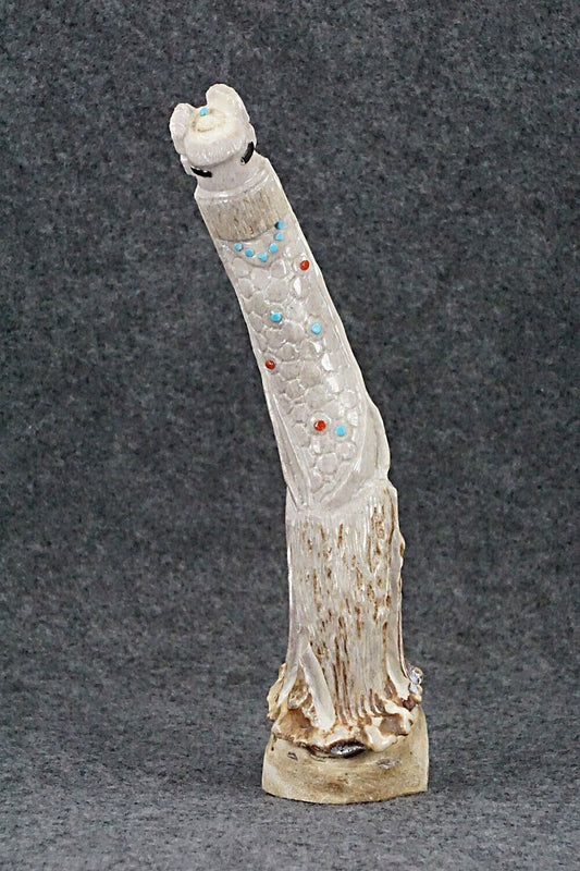 Corn Maiden Zuni Fetish Carving - Derrick Kaamasee
