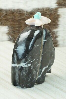 Bear Zuni Fetish Carving - Ariane Quam