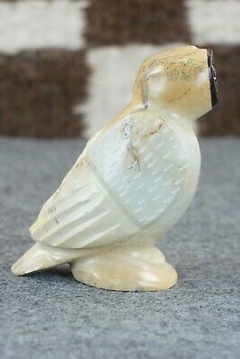 Owl Zuni Fetish Carving - Enrike Leekya