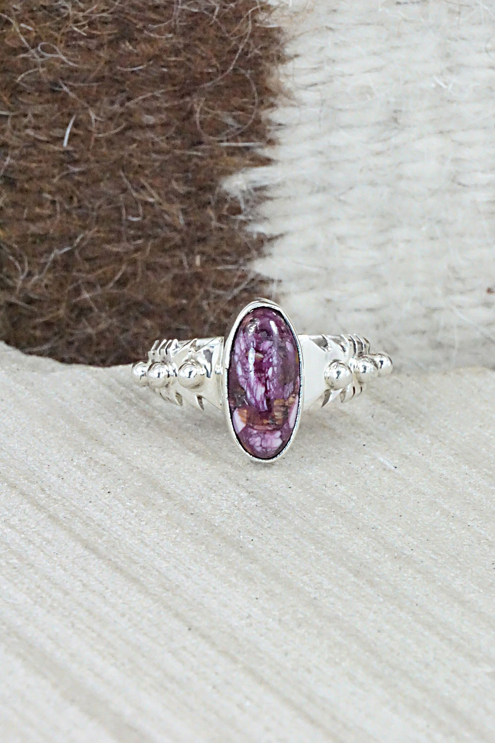 Spiny Oyster & Sterling Silver Ring - Andrew Vandever - Size 8