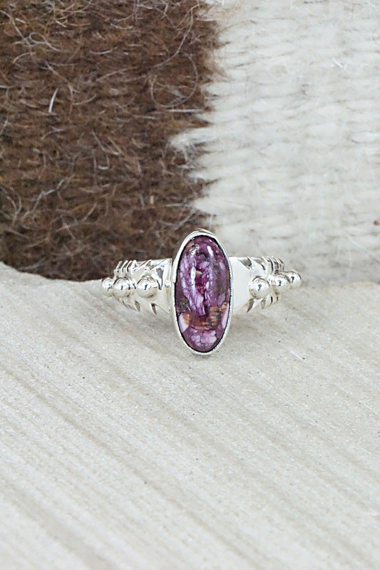 Spiny Oyster & Sterling Silver Ring - Andrew Vandever - Size 8