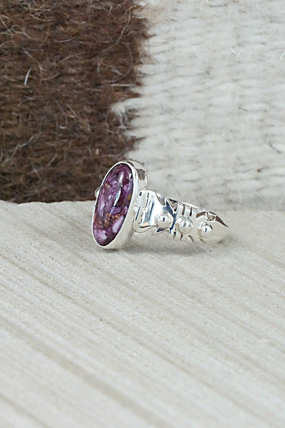 Spiny Oyster & Sterling Silver Ring - Andrew Vandever - Size 8