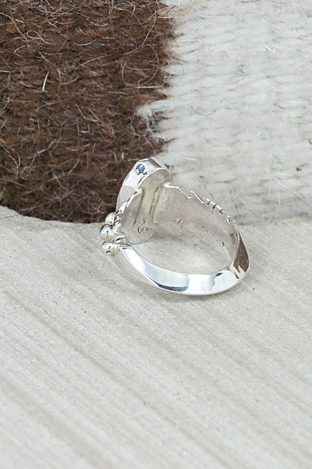 Spiny Oyster & Sterling Silver Ring - Andrew Vandever - Size 8