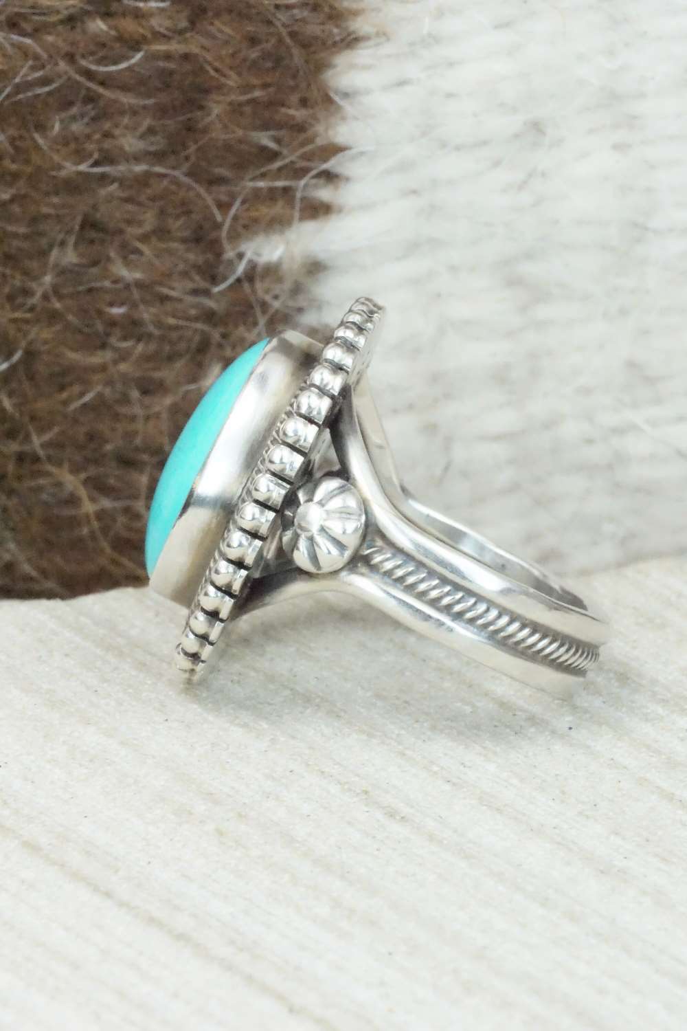 Turquoise & Sterling Silver Ring - Gloria Begay - Size 7.25