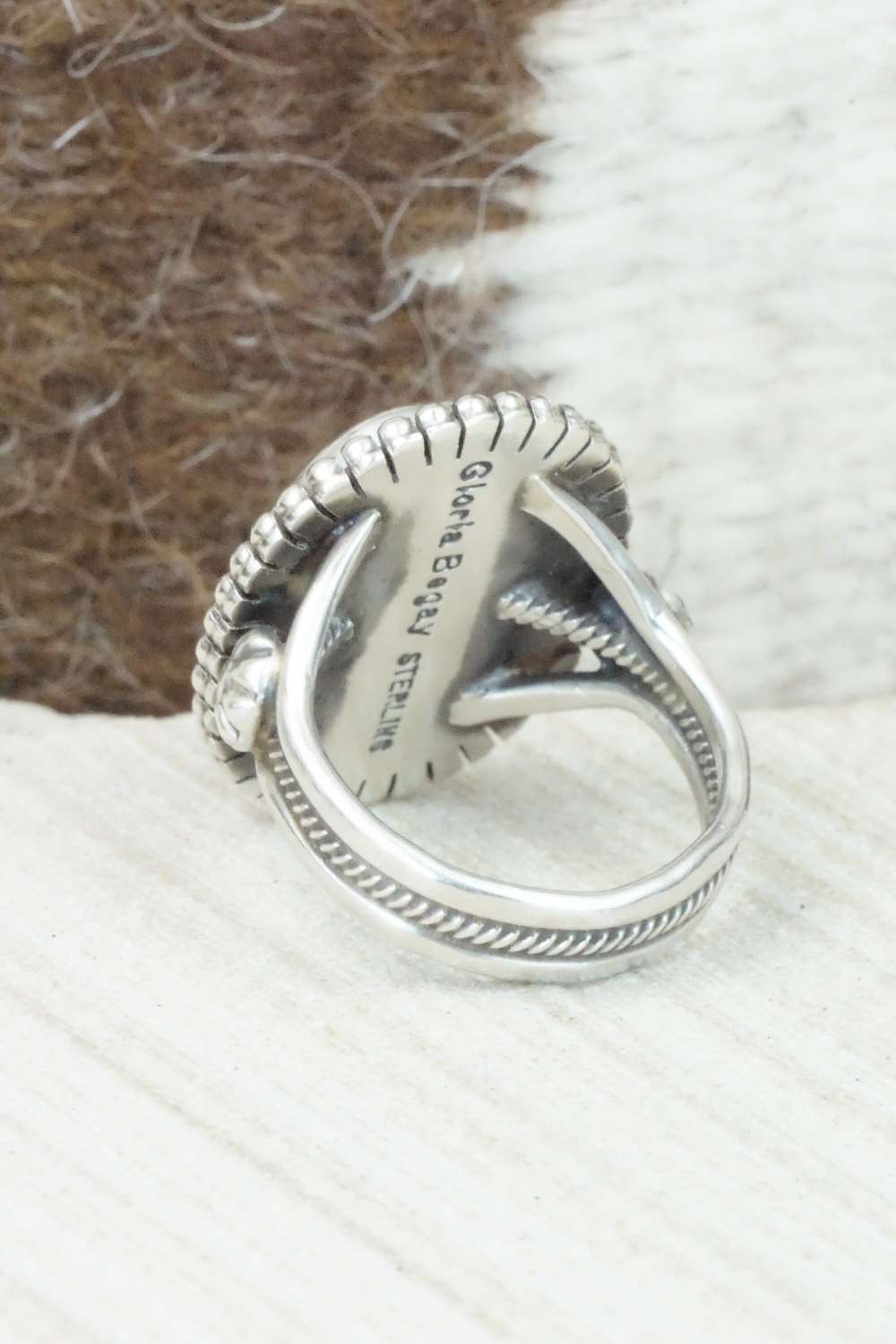 Turquoise & Sterling Silver Ring - Gloria Begay - Size 7.25