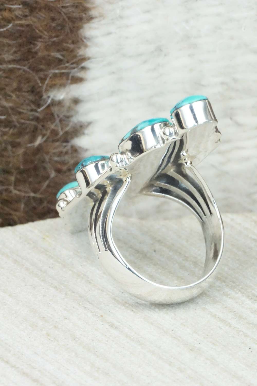 Turquoise & Sterling Silver Ring - Clarence Long - Size 7