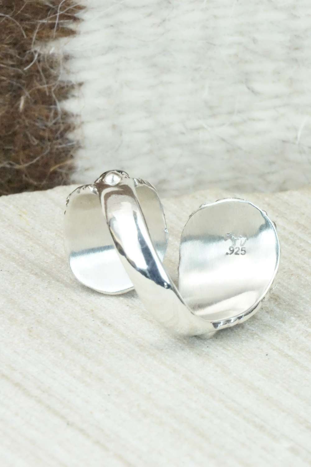 Onyx & Sterling Silver Ring - Mark Barney - Size 6.75