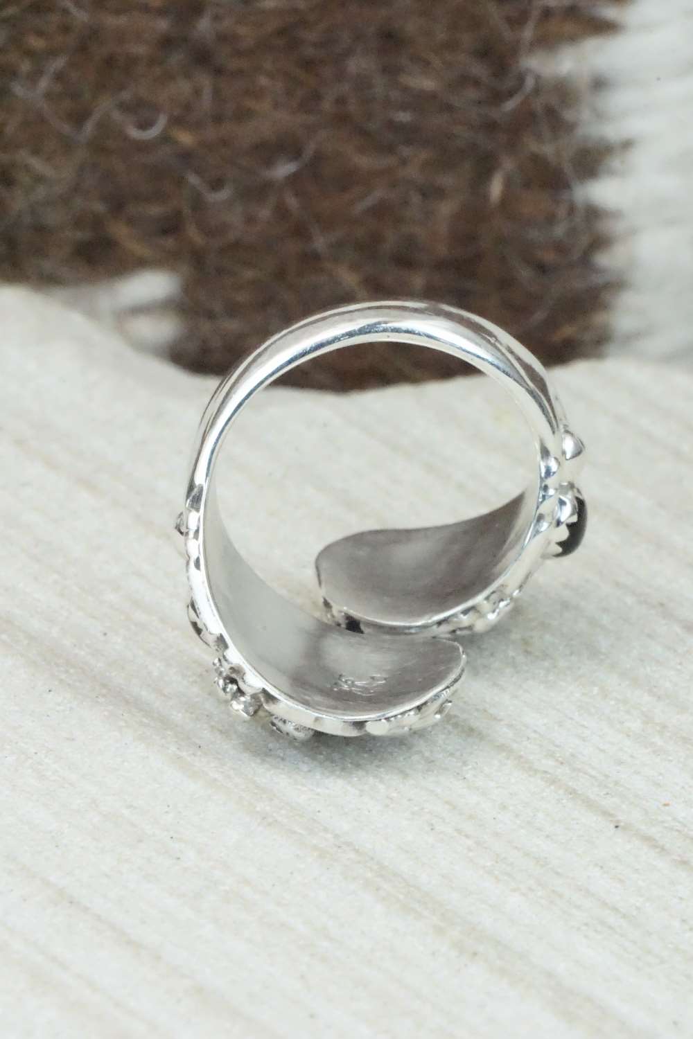 Onyx & Sterling Silver Ring - Mark Barney - Size 6.75