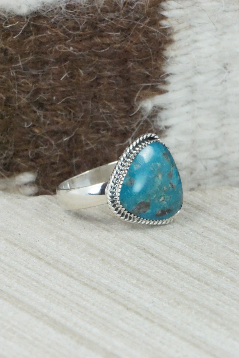 Turquoise & Sterling Silver Ring - Sheena Jack - Size 7.5