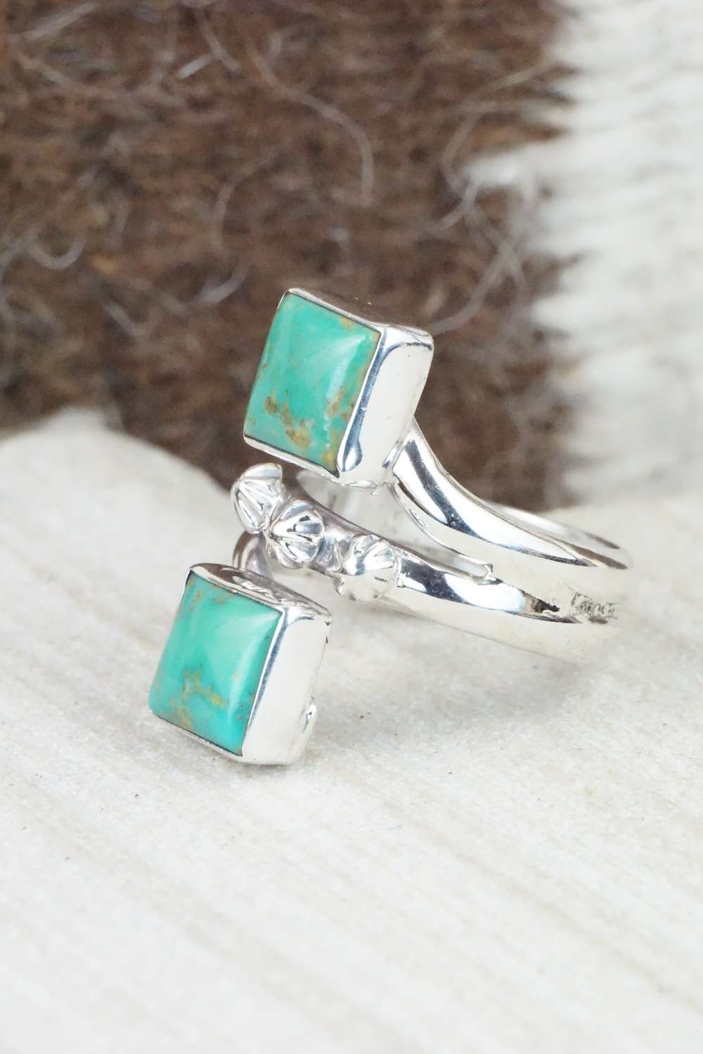 Turquoise & Sterling Silver Ring - Bobby Platero - Size 6.5