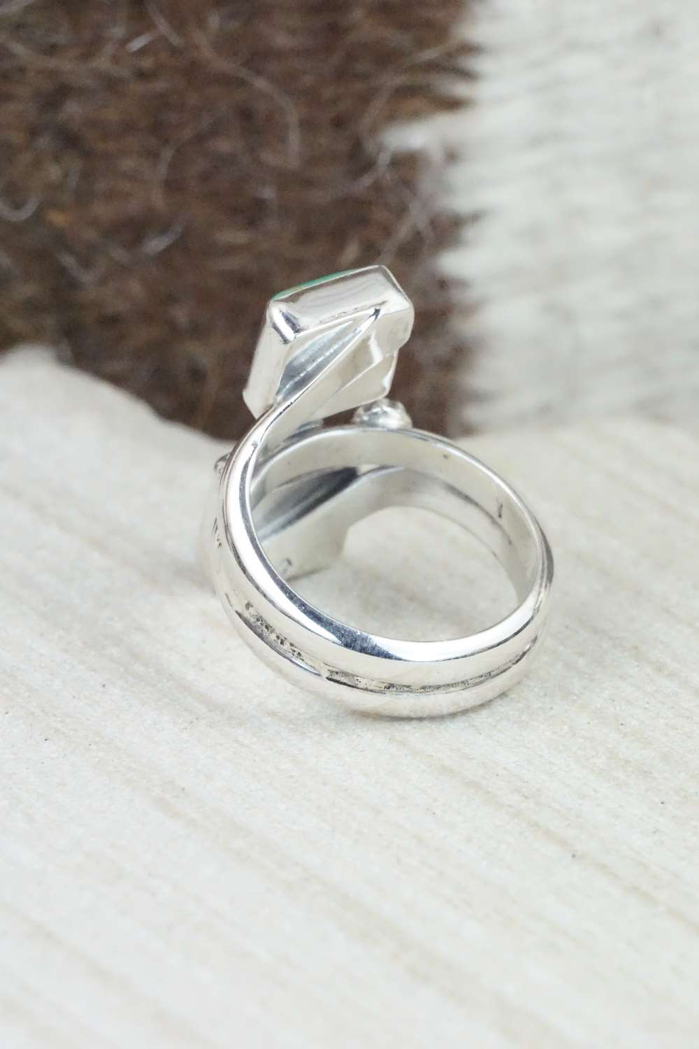 Turquoise & Sterling Silver Ring - Bobby Platero - Size 6.5