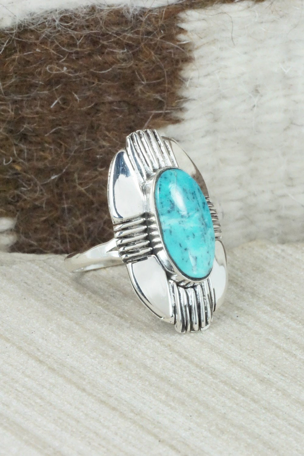 Turquoise & Sterling Silver Ring - Mike Smith - Size 8.75