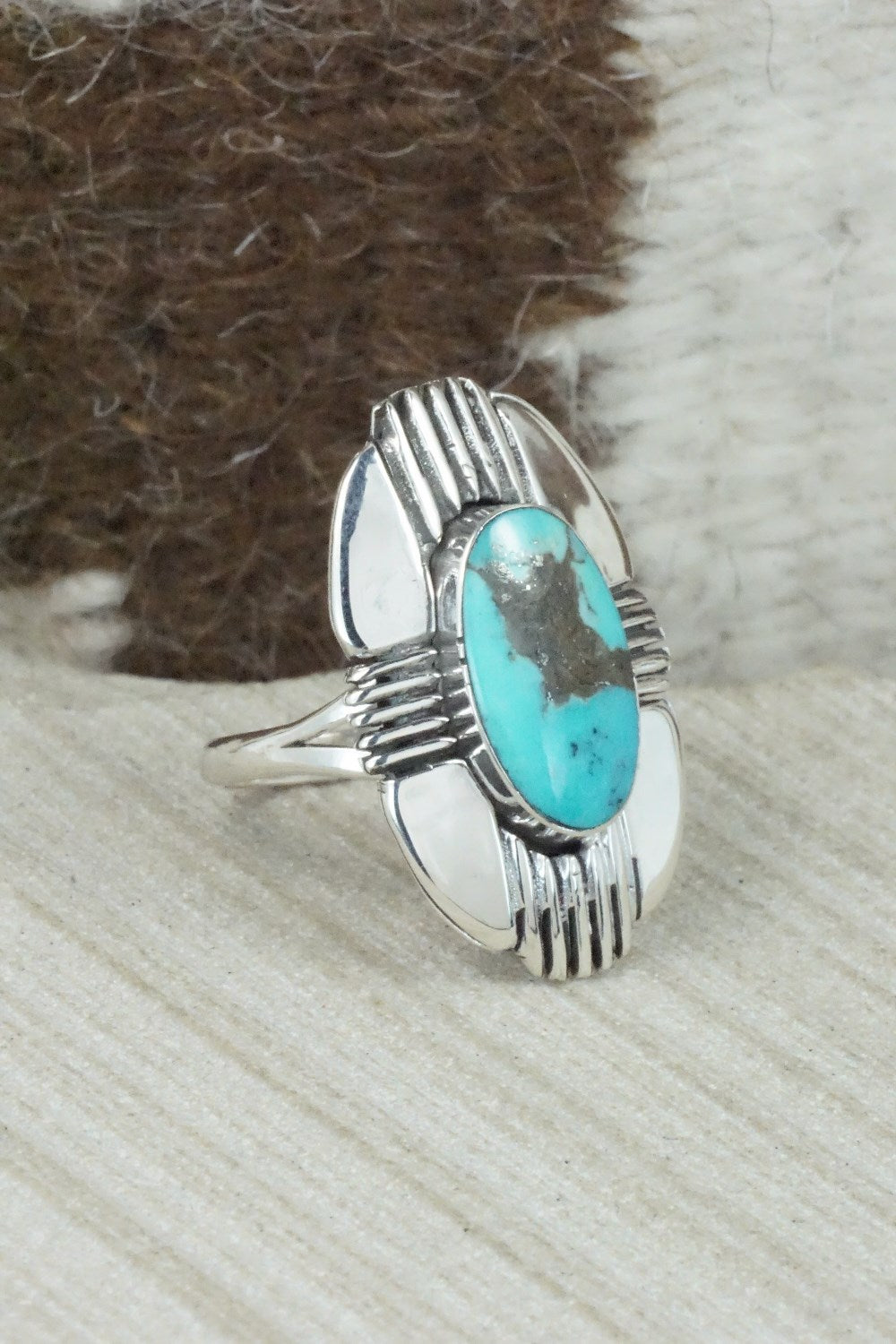 Turquoise & Sterling Silver Ring - Mike Smith - Size 10