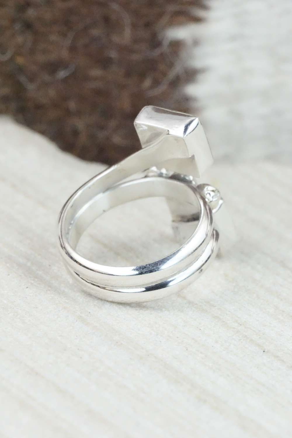 Turquoise & Sterling Silver Ring - Bobby Platero - Size 7