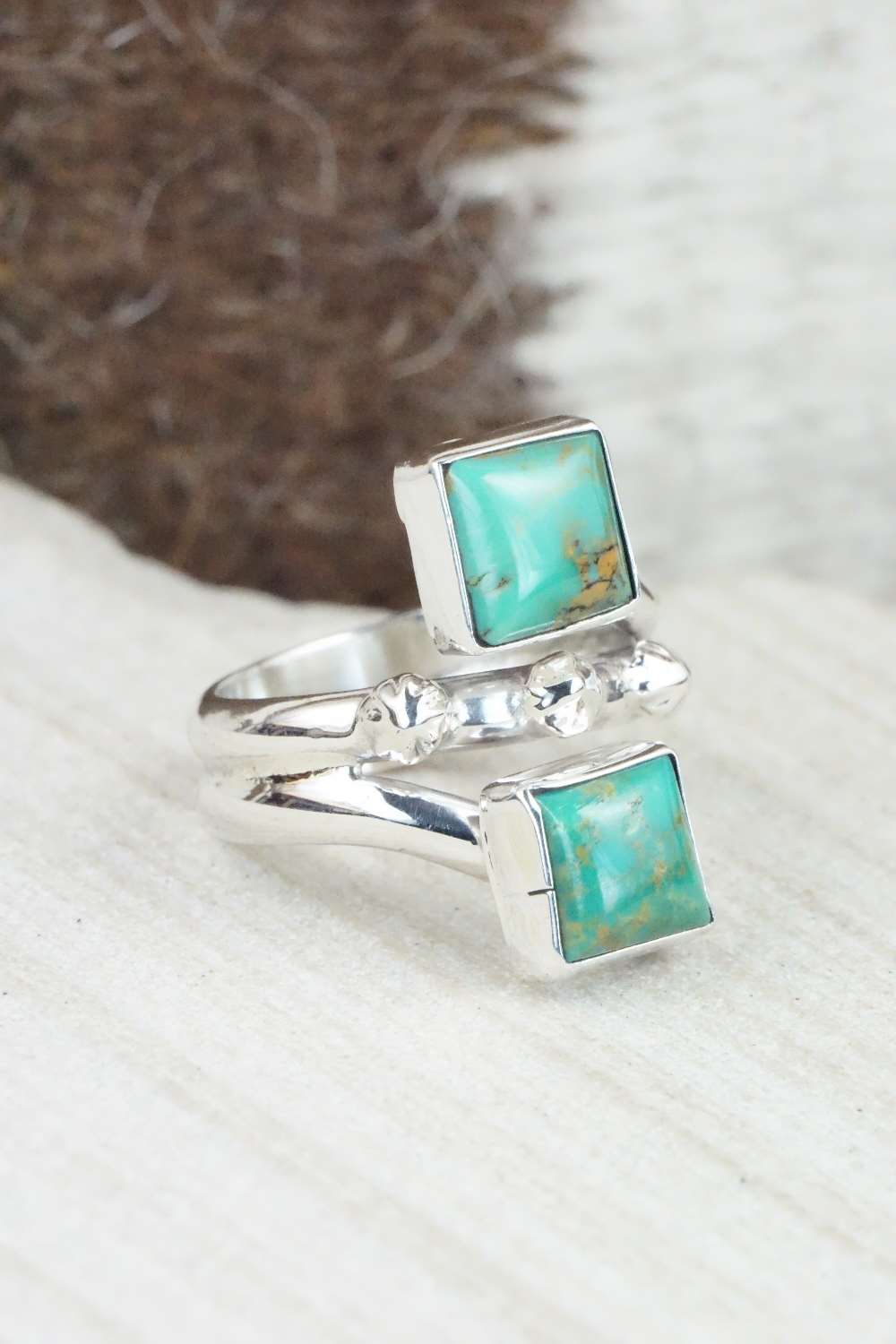 Turquoise & Sterling Silver Ring - Bobby Platero - Size 7.25