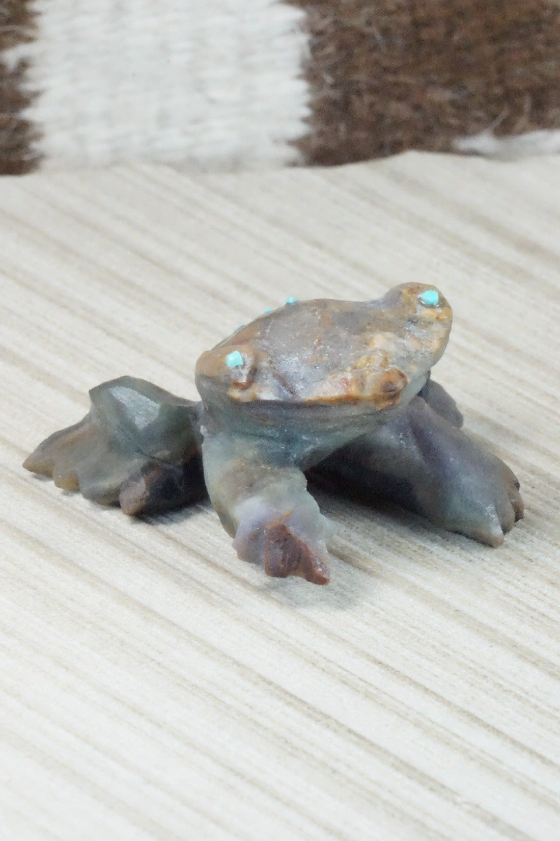 Frog Zuni Fetish Carving - Jon Quam