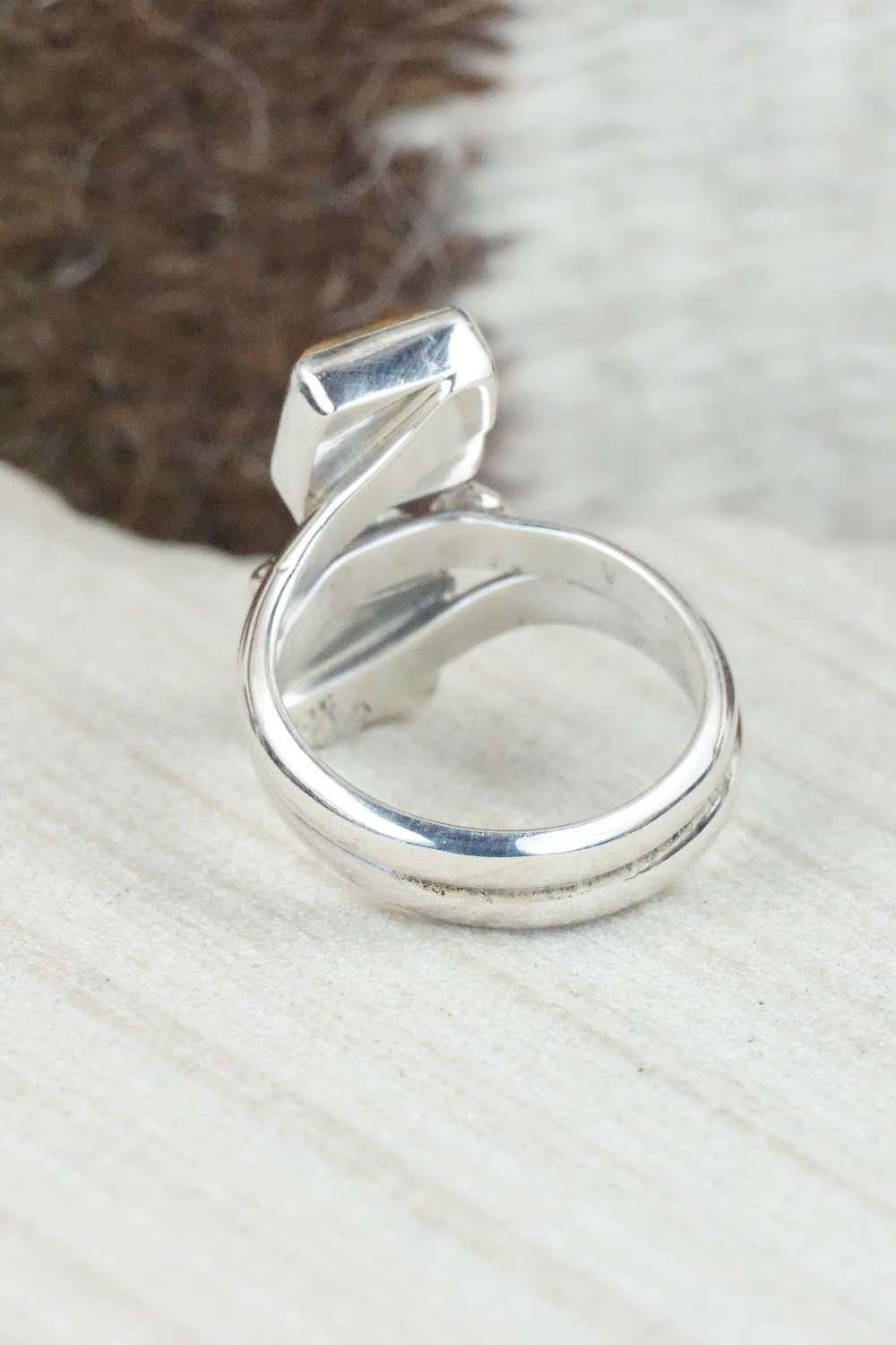 Turquoise & Sterling Silver Ring - Bobby Platero - Size 7.75