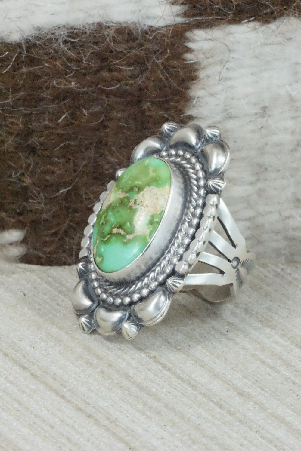 Turquoise & Sterling Silver Ring - Tom Lewis - Size 6.75